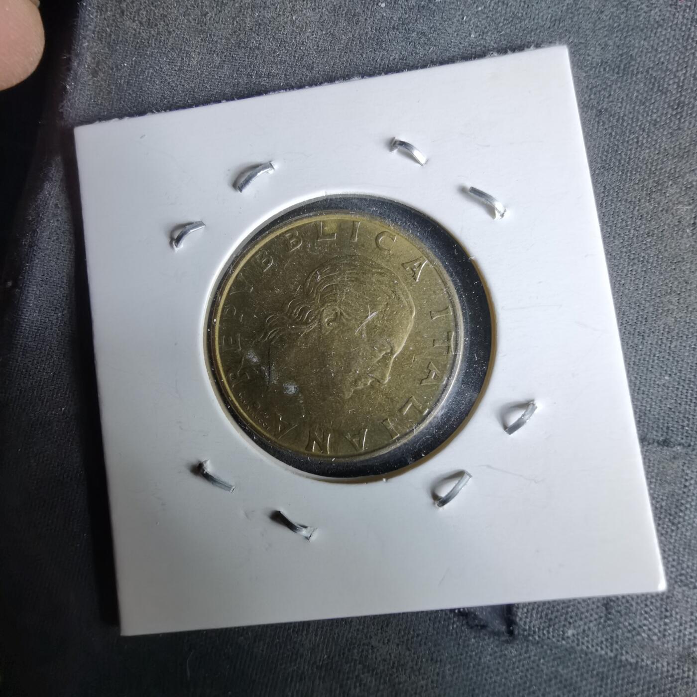 沼泽如烟--第993场 意大利1978年200里拉