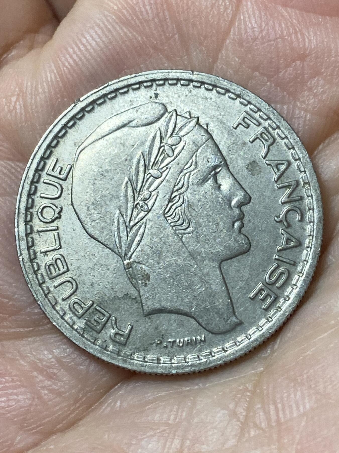 2026年第二十五场(总第一百九十四场）外国好品散币场(免佣金) 法兰西第四共和国1948年10法郎(小头版，B标，博蒙莱罗热造，仅发行3年)