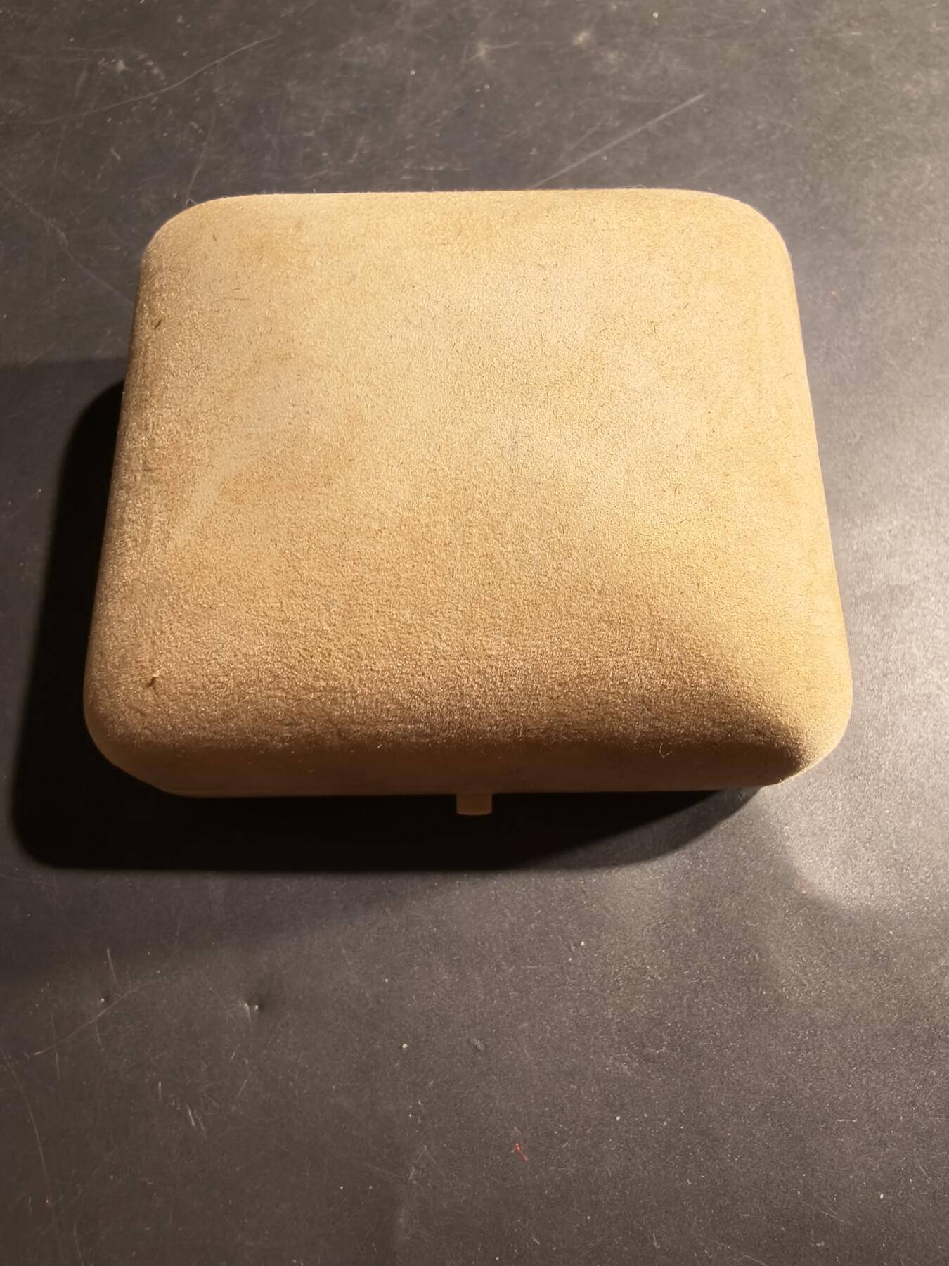 老王徽章第182期