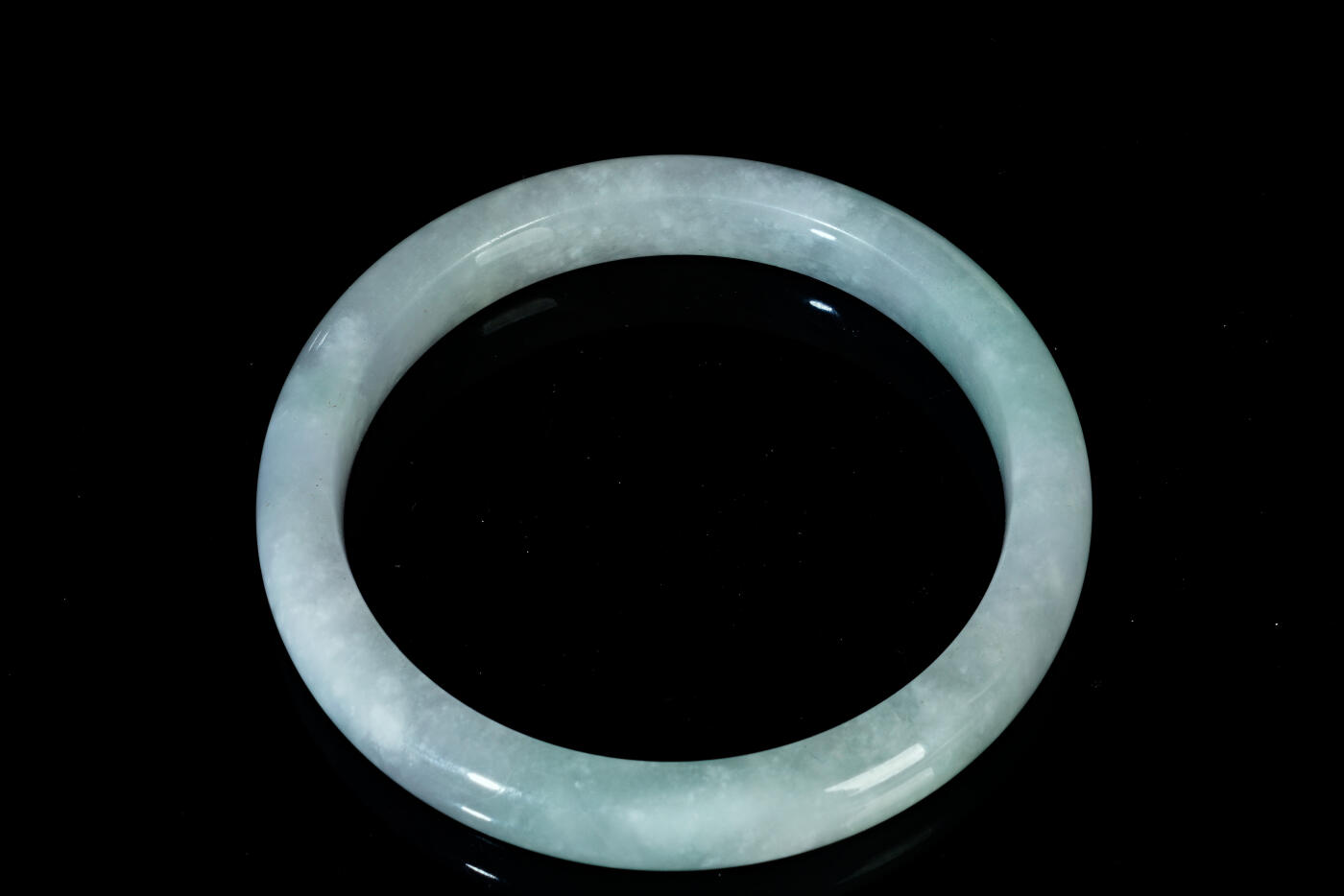 上海都达杂项专场三十一【全场包邮】  天然冰糯种绿花翡翠手镯89-48