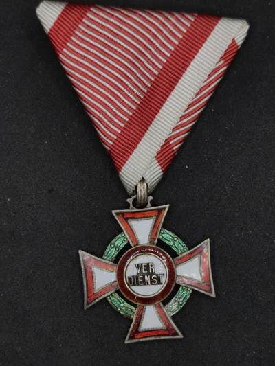 凯旋世界勋赏（第22期新年大拍）（欢迎送拍）（对拍品有疑问请询问客服，不接受到手刀，出价默认拍品品相。请认真阅读拍卖规则！出价默认已认可！）（收到货请录制开箱视频，无视频概不处理问题。） - 奥匈三级军事功勋