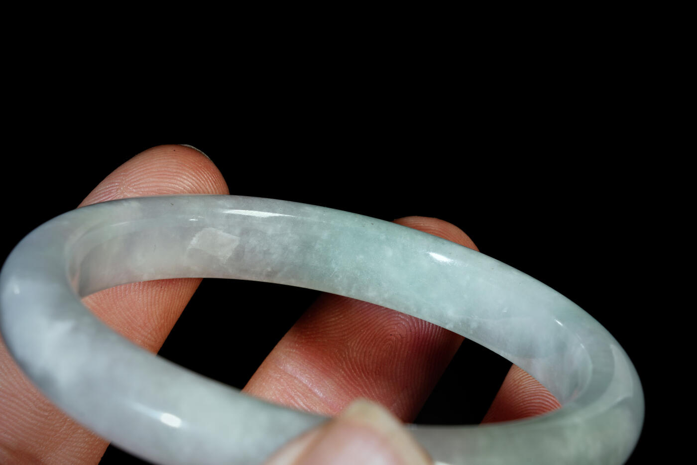 上海都达杂项专场三十一【全场包邮】  天然冰糯种绿花翡翠手镯89-48