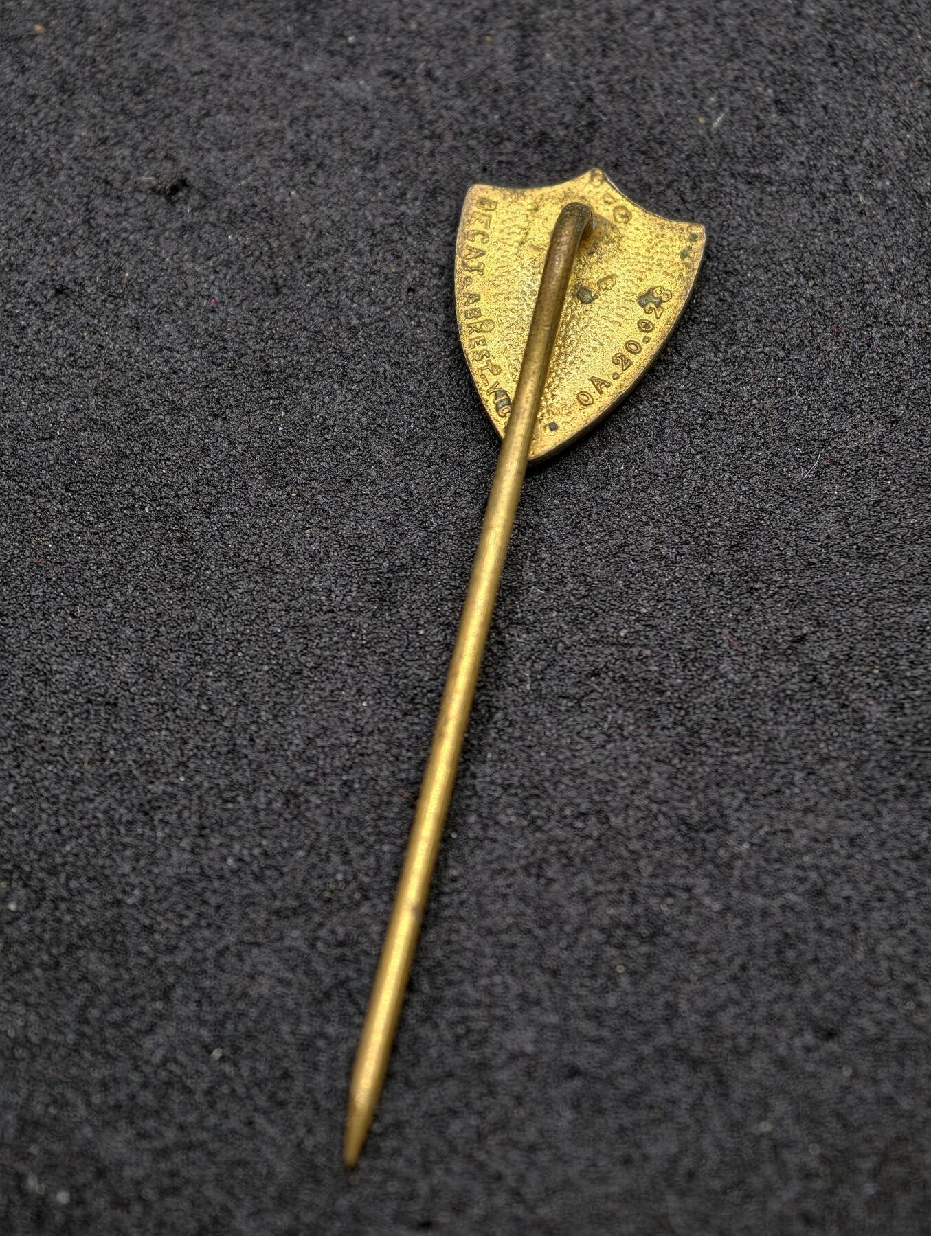 凯旋世界勋赏（持续上新中）（第22期新年大拍）（欢迎送拍）（对拍品有疑问请询问客服，不接受到手刀，出价默认拍品品相。请认真阅读拍卖规则！出价默认已认可！）（收到货请录制开箱视频，无视频概不处理问题。）