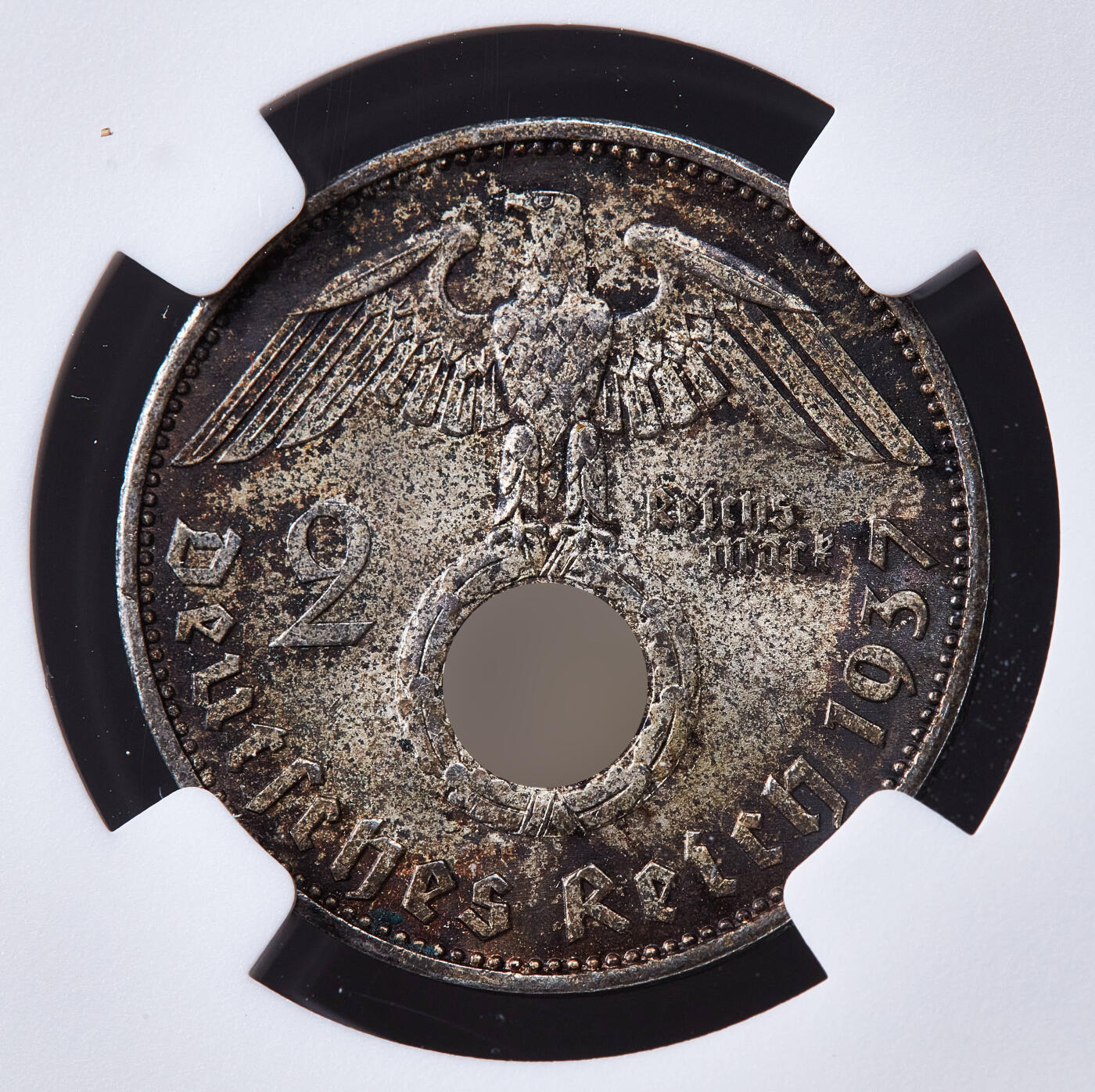 【俄甄集藏】马年新春第一拍 2026年(048)02-25星期三 晚 19:30 全场包邮 德国第三帝国1937年A版2马克银币，NGC MS64，五彩酱彩老包浆，原光品相，原图联系客服或至官网查询