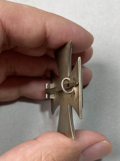 万国钱币拍卖第061期（马年首拍） 1939年德国民族社会主义工人党WWⅡ二级铁十字勋章 可佩戴状态（原图请私信后台）