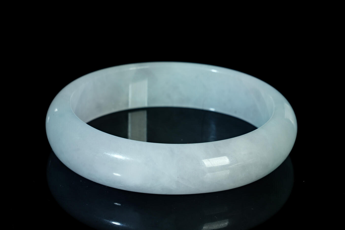 上海都达杂项专场三十一【全场包邮】  天然冰种翡翠手镯86-39