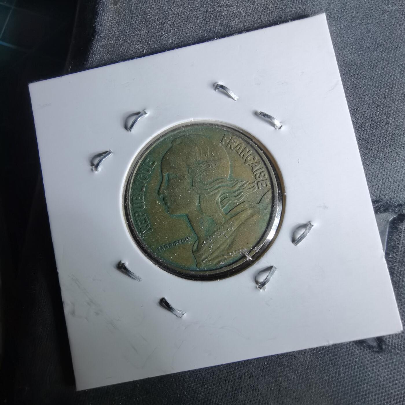 沼泽如烟--第993场 法国1969年20分