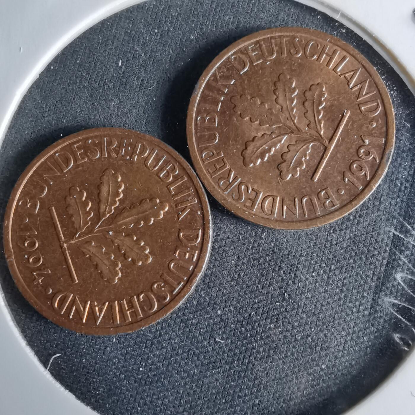 沼泽如烟--第995场 德国芬尼两枚