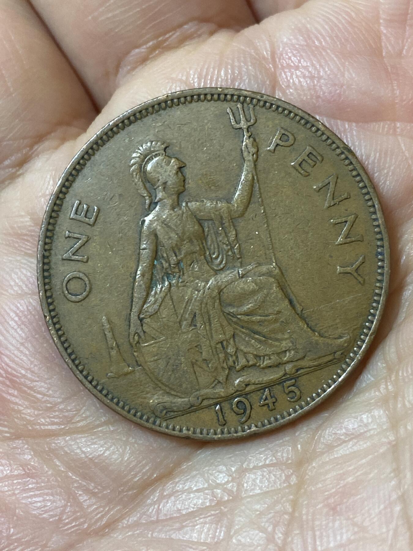 2026年第二十五场(总第一百九十四场）外国好品散币场(免佣金) 英国🇬🇧1945年1便士(乔治六世第一版)