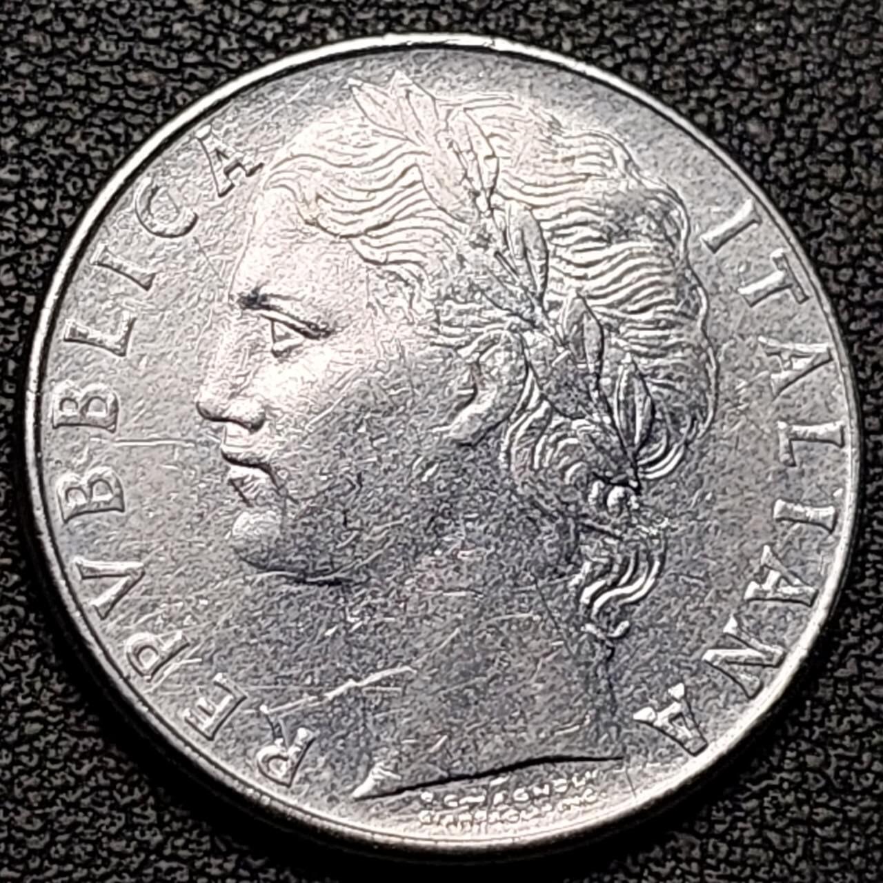 泉币菌-第192场- 除夕专场-新年快乐 本场拍品多 请提前出价（年后发货） 1981年 意大利 100里拉 种植女神 直径28mm