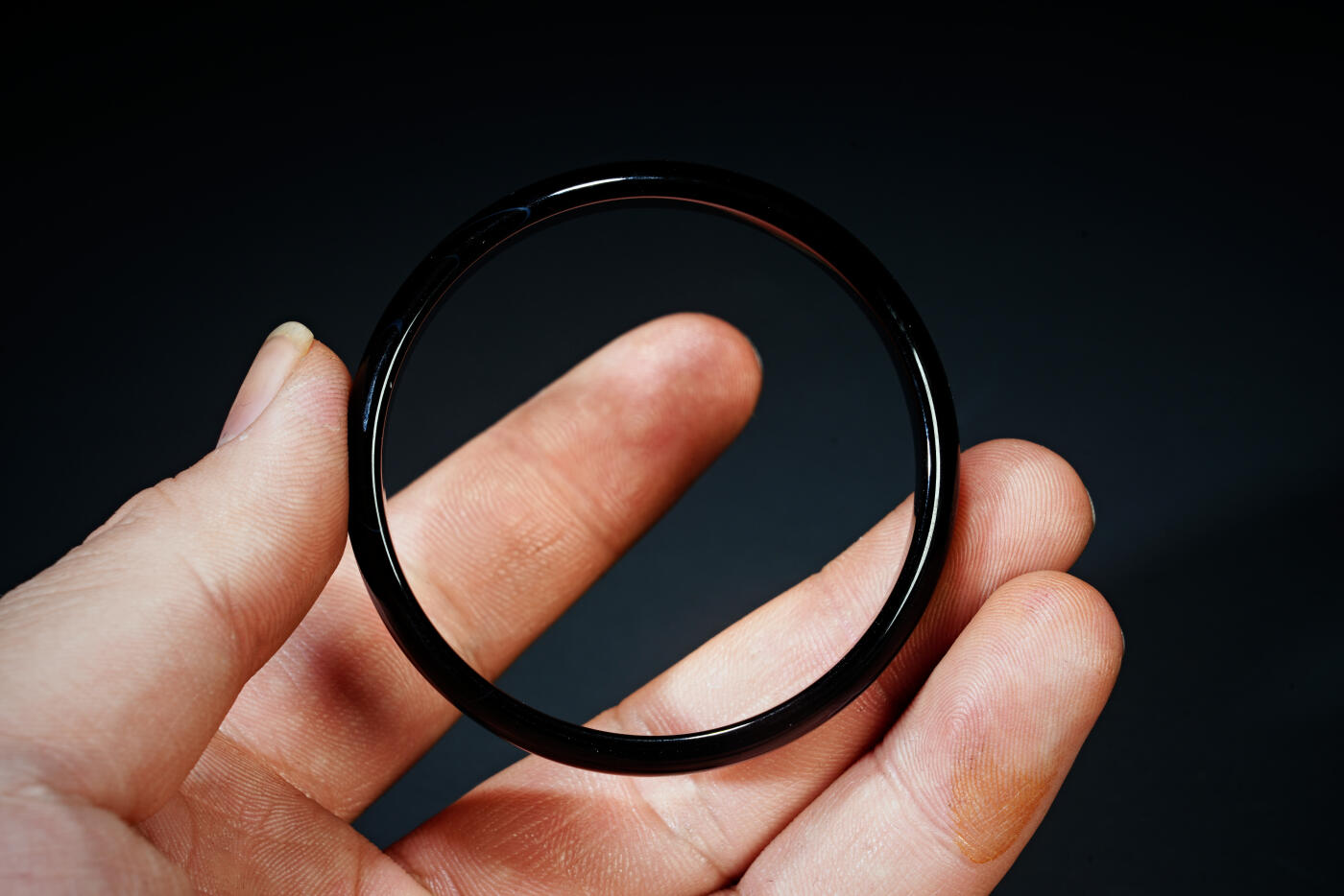 上海都达杂项专场三十一【全场包邮】  天然黑玛瑙手镯 附鉴定证书89-132