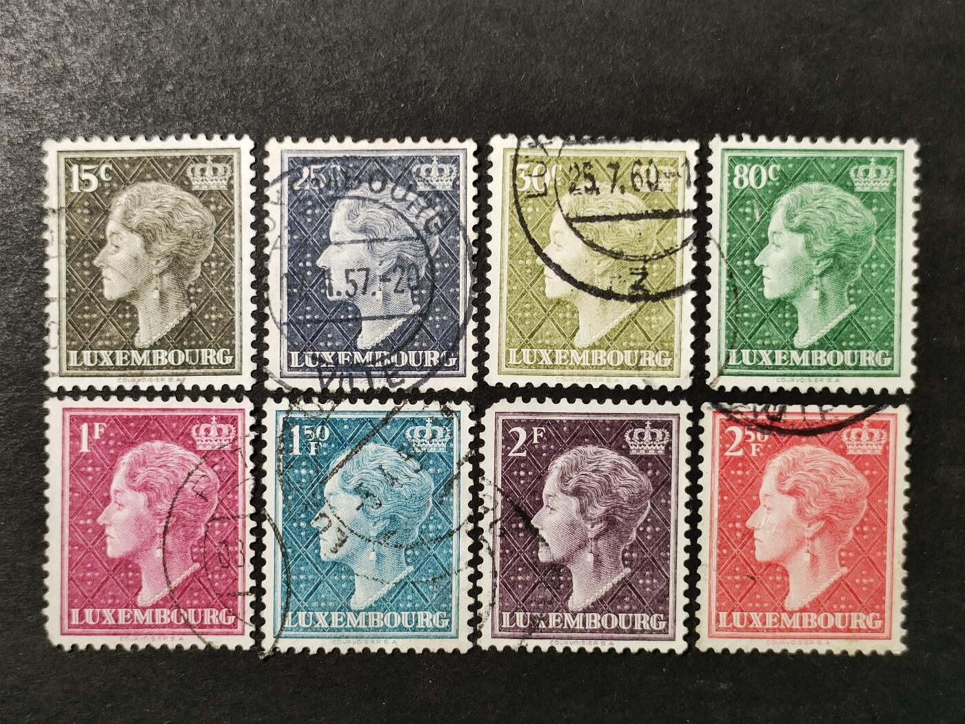 ↓君缘收藏743期☞钱币邮品↓无佣金、可寄存、满30元包邮  卢森堡邮票，1940年代夏洛特女大公肖像邮票8枚