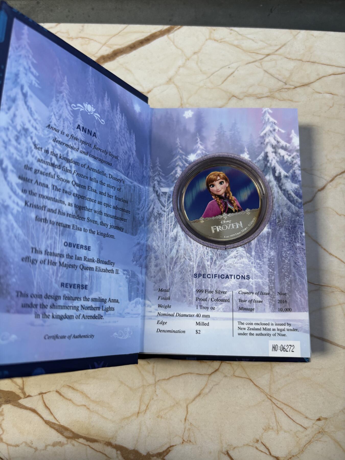 第191期拍卖 纽埃2016年迪士尼冰雪奇缘系列安娜公主纪念彩银币，999银，发行10000枚，有氧化