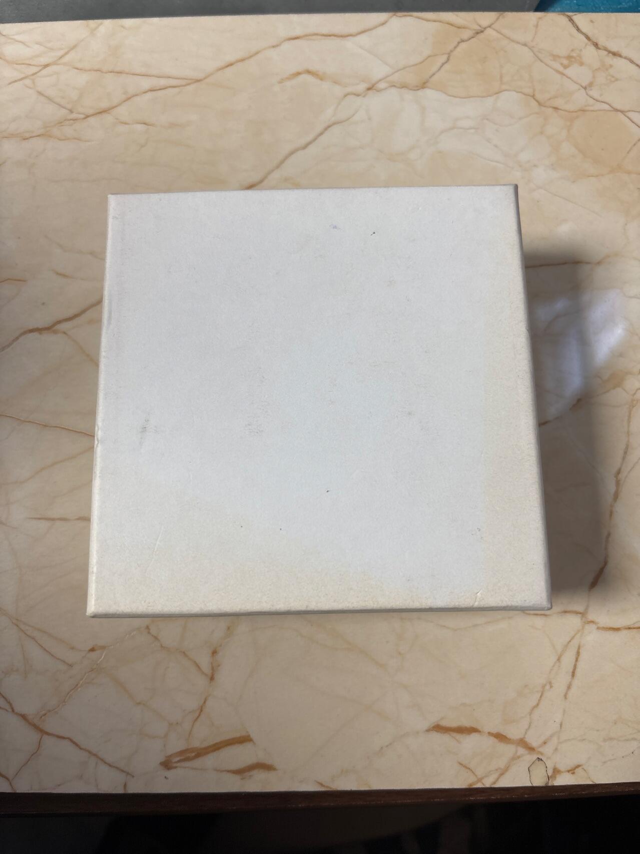 第191期拍卖 纽埃2020年胜利女神系列阿佛洛狄忒和维纳斯纪念银币，999银，发行500,枚