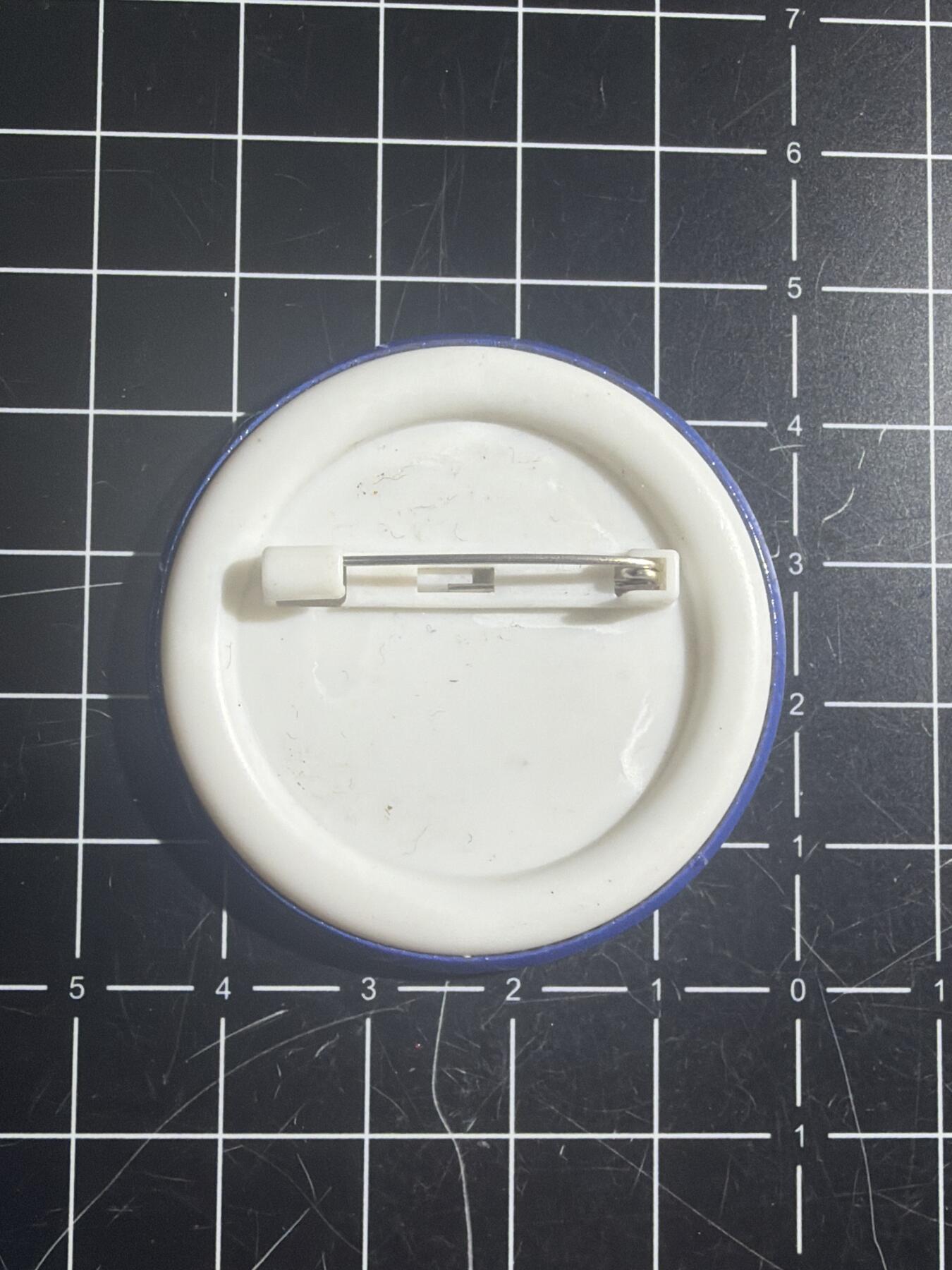 古冰库章牌勋赏收藏0起拍卖 搞钱纪念章 可以当礼物