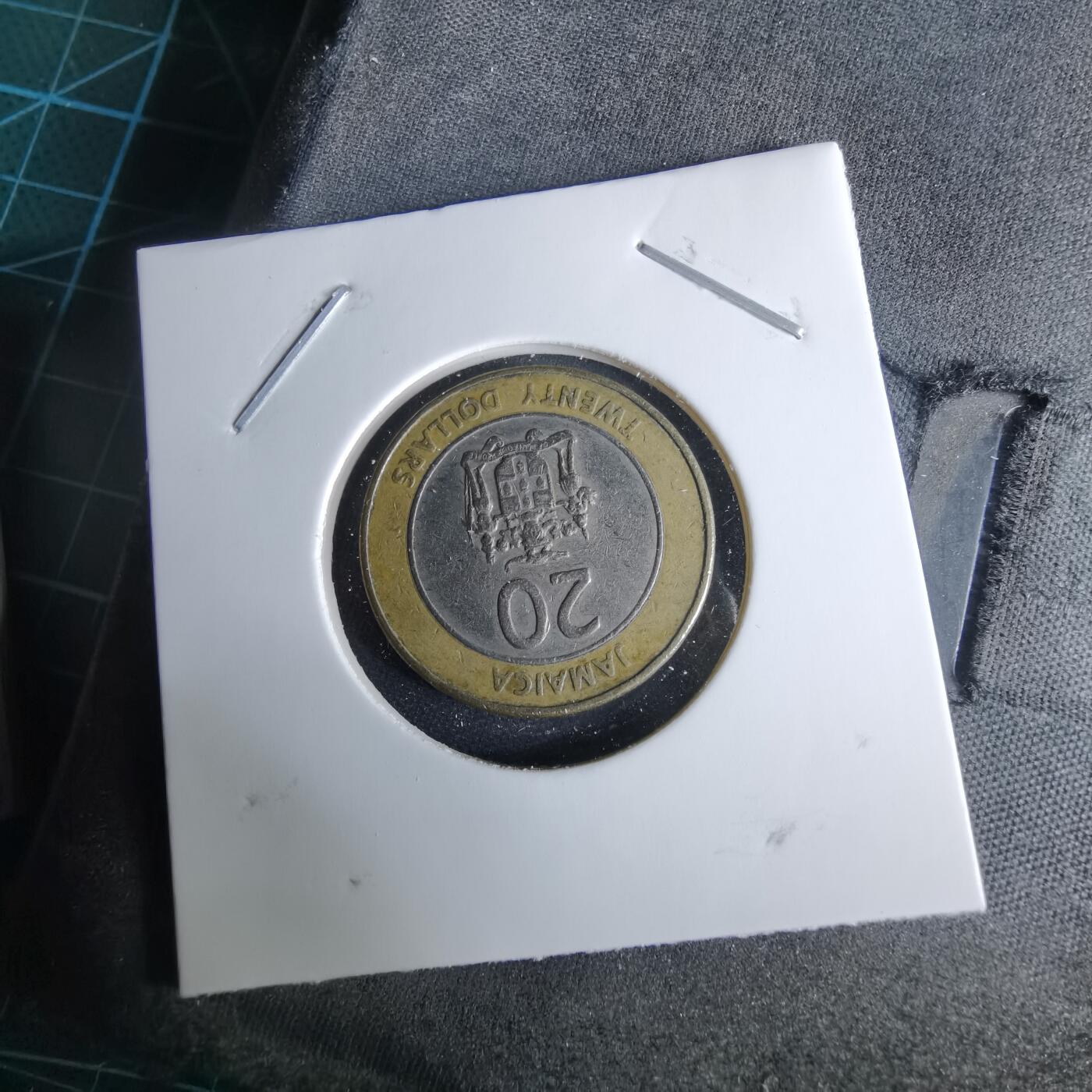 沼泽如烟--第995场 牙买加2000年20元