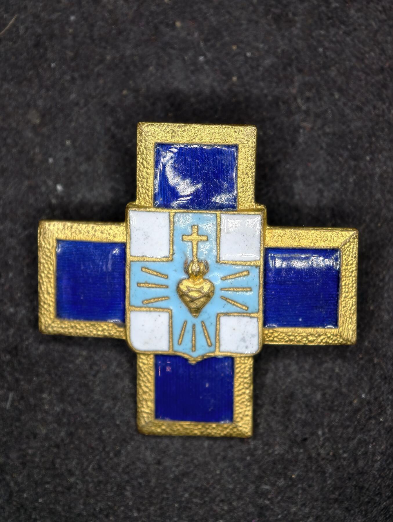 凯旋世界勋赏（第22期新年大拍）（欢迎送拍）（对拍品有疑问请询问客服，不接受到手刀，出价默认拍品品相。请认真阅读拍卖规则！出价默认已认可！）（收到货请录制开箱视频，无视频概不处理问题。）