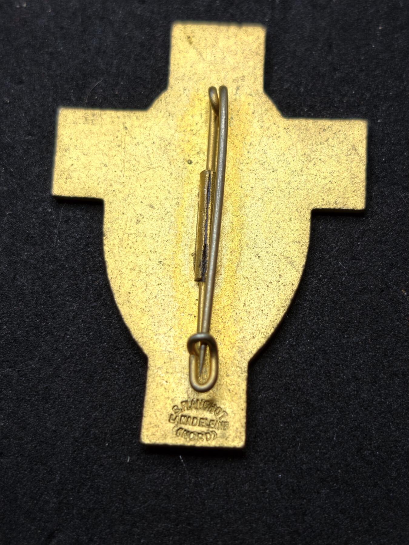 凯旋世界勋赏（第22期新年大拍）（欢迎送拍）（对拍品有疑问请询问客服，不接受到手刀，出价默认拍品品相。请认真阅读拍卖规则！出价默认已认可！）（收到货请录制开箱视频，无视频概不处理问题。）