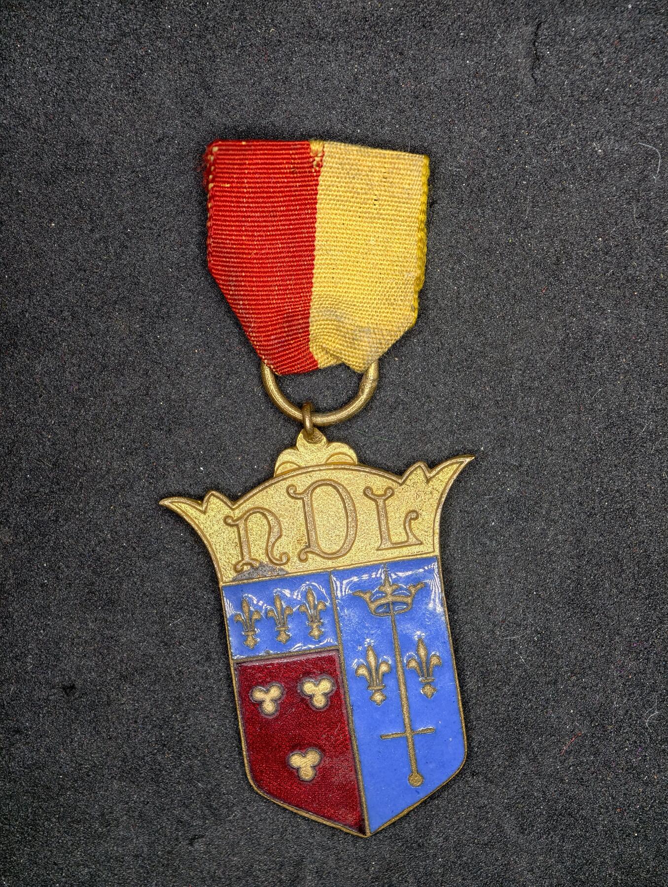 凯旋世界勋赏（第22期新年大拍）（欢迎送拍）（对拍品有疑问请询问客服，不接受到手刀，出价默认拍品品相。请认真阅读拍卖规则！出价默认已认可！）（收到货请录制开箱视频，无视频概不处理问题。）