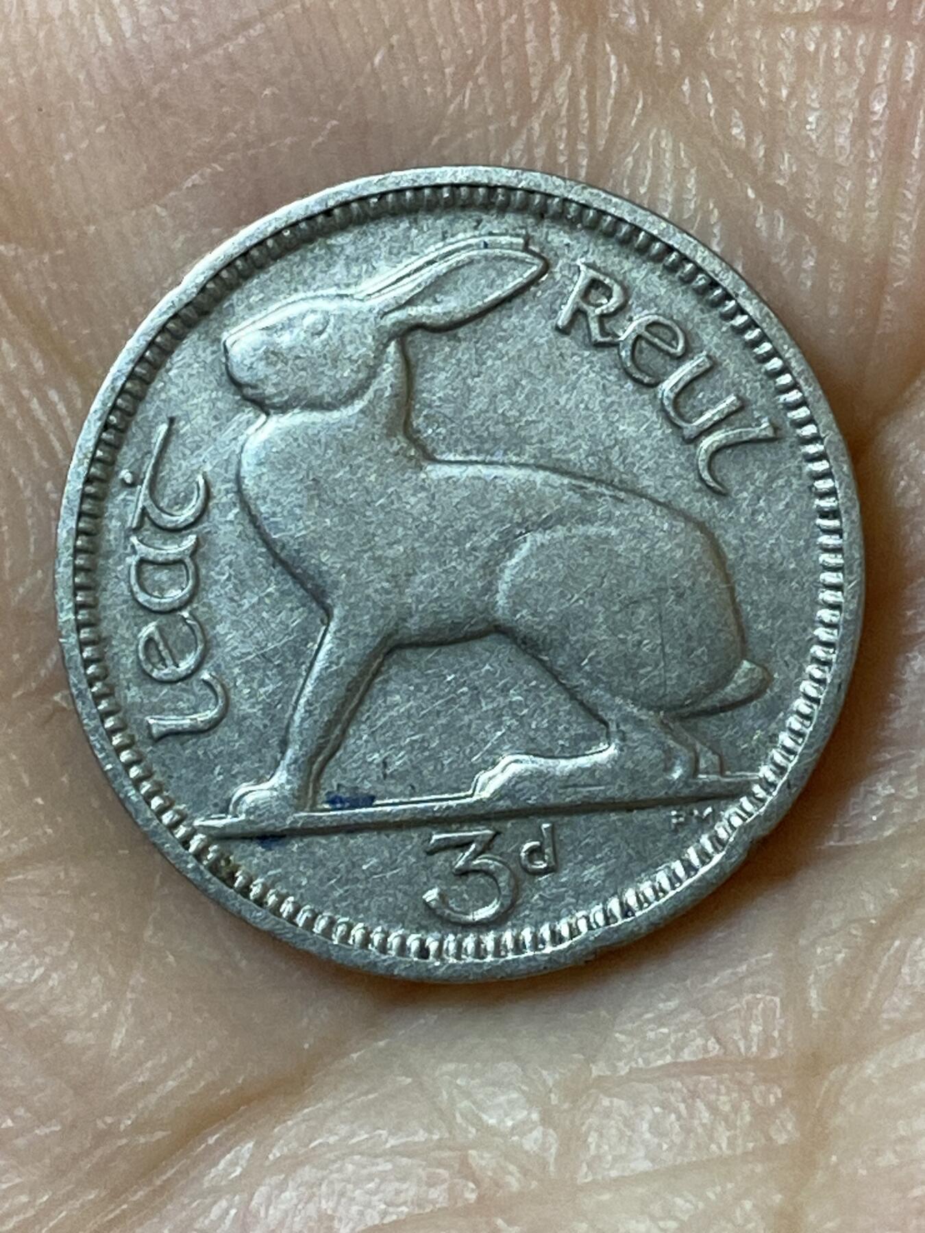 2026年第二十五场(总第一百九十四场）外国好品散币场(免佣金) 少见特年–爱尔兰1933年3便士(英辖自由邦时期)