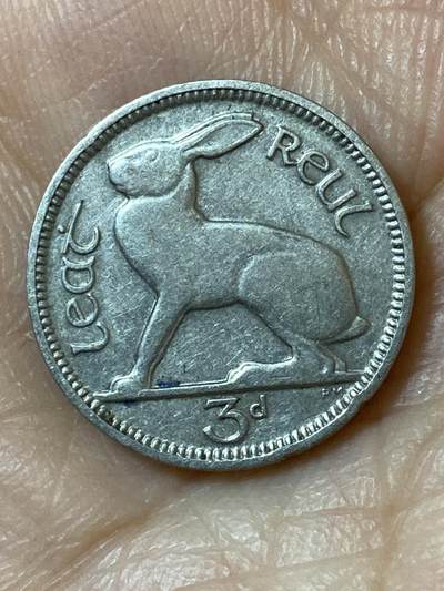 2026年第二十五场(总第一百九十四场）外国好品散币场(免佣金) - 少见特年–爱尔兰1933年3便士(英辖自由邦时期)