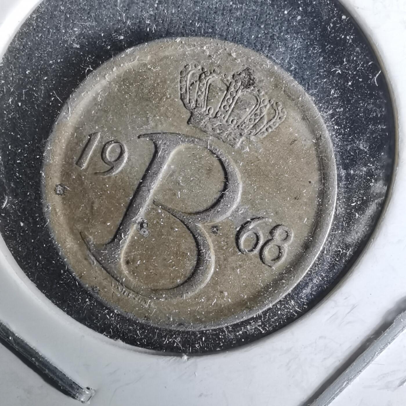 沼泽如烟--第993场 比利时1968年25分