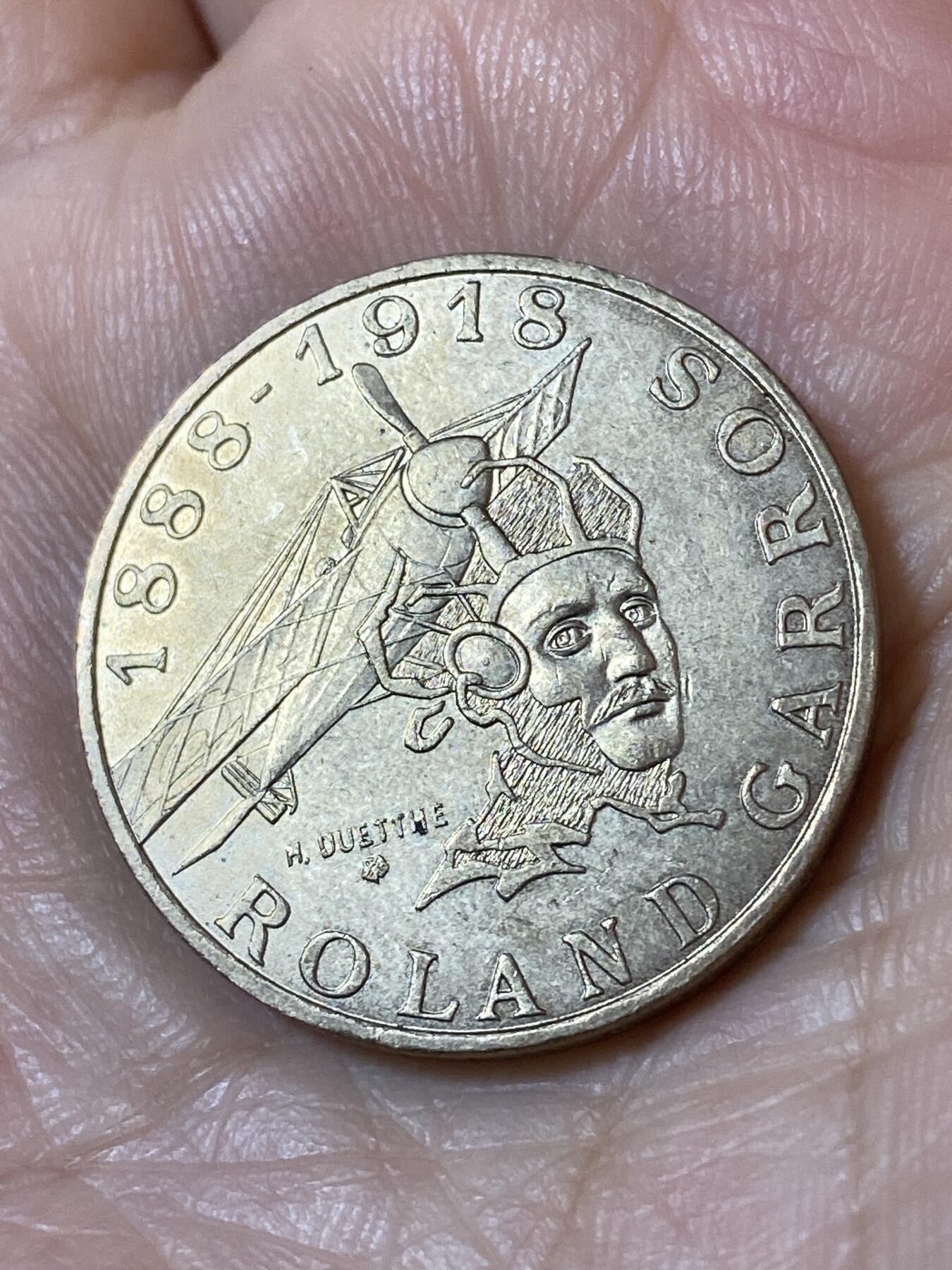 2026年第二十五场(总第一百九十四场）外国好品散币场(免佣金) 法国🇫🇷1988年10法郎(法国一战时期传奇飞行员，罗兰·加洛斯纪念币)