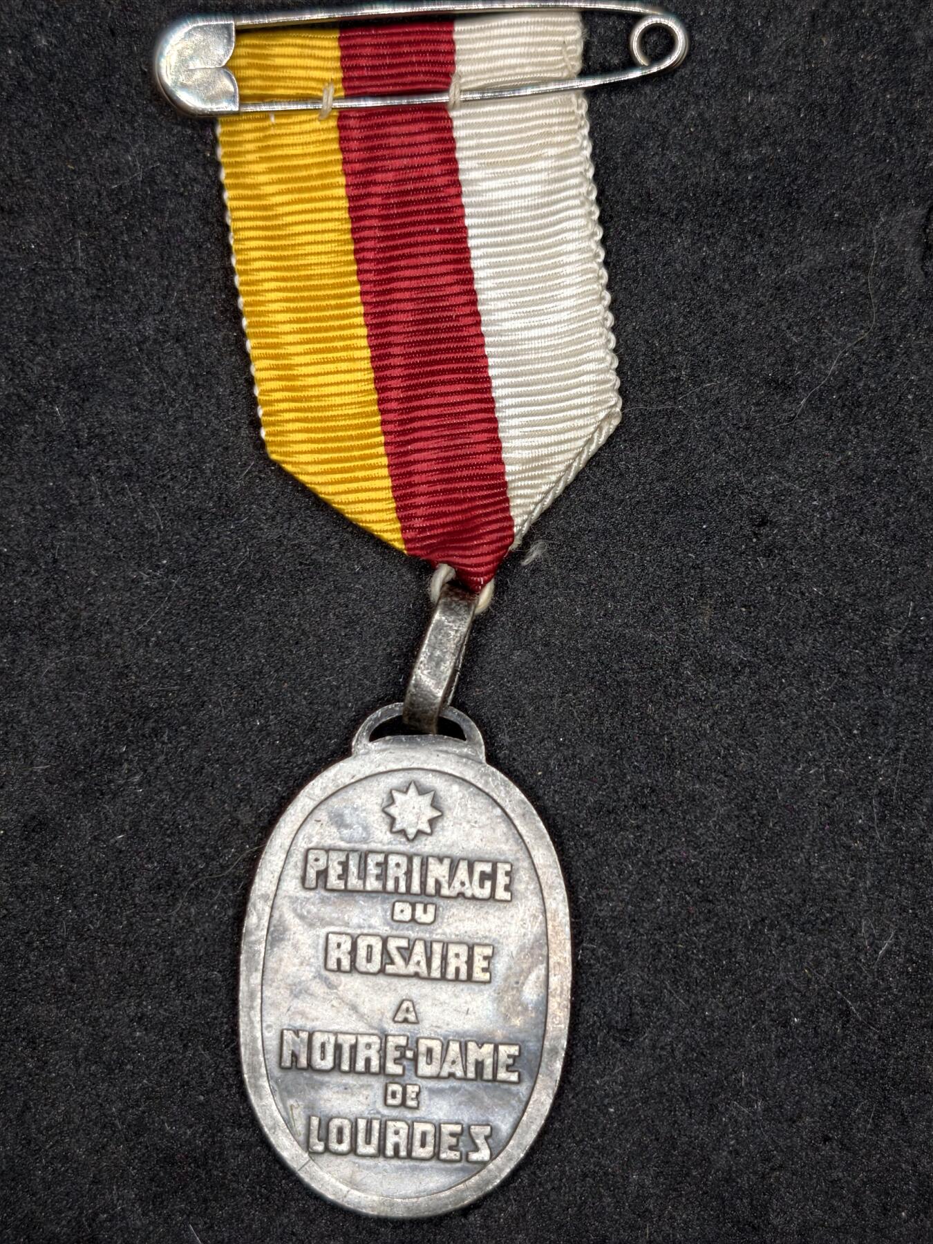 凯旋世界勋赏（持续上新中）（第22期新年大拍）（欢迎送拍）（对拍品有疑问请询问客服，不接受到手刀，出价默认拍品品相。请认真阅读拍卖规则！出价默认已认可！）（收到货请录制开箱视频，无视频概不处理问题。）