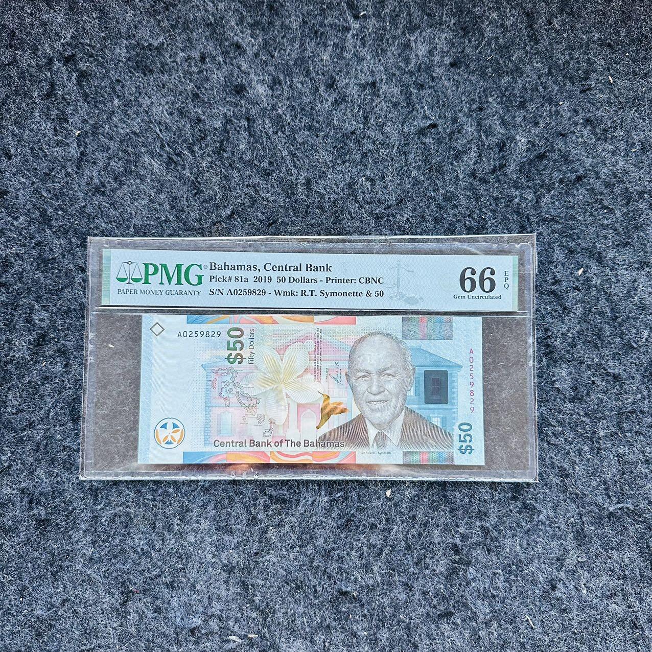 🇨🇳🇺🇳¥ ¥2026🐎新年塑料钞评级钞 巴哈马2019年50元Hybrid复合钞，A首发冠，(A0259829)