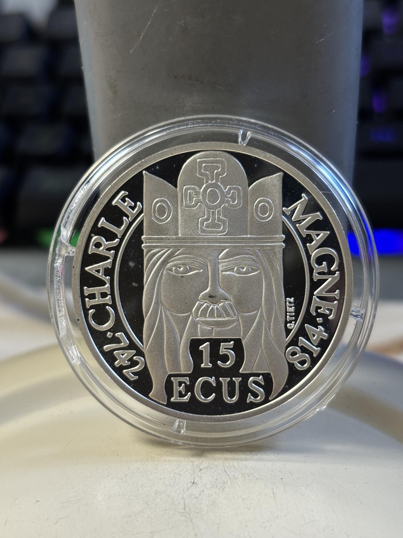 第191期拍卖 获奖法国1990年查理曼大帝100法郎精制纪念银币，900银，22.2克，发行30000枚