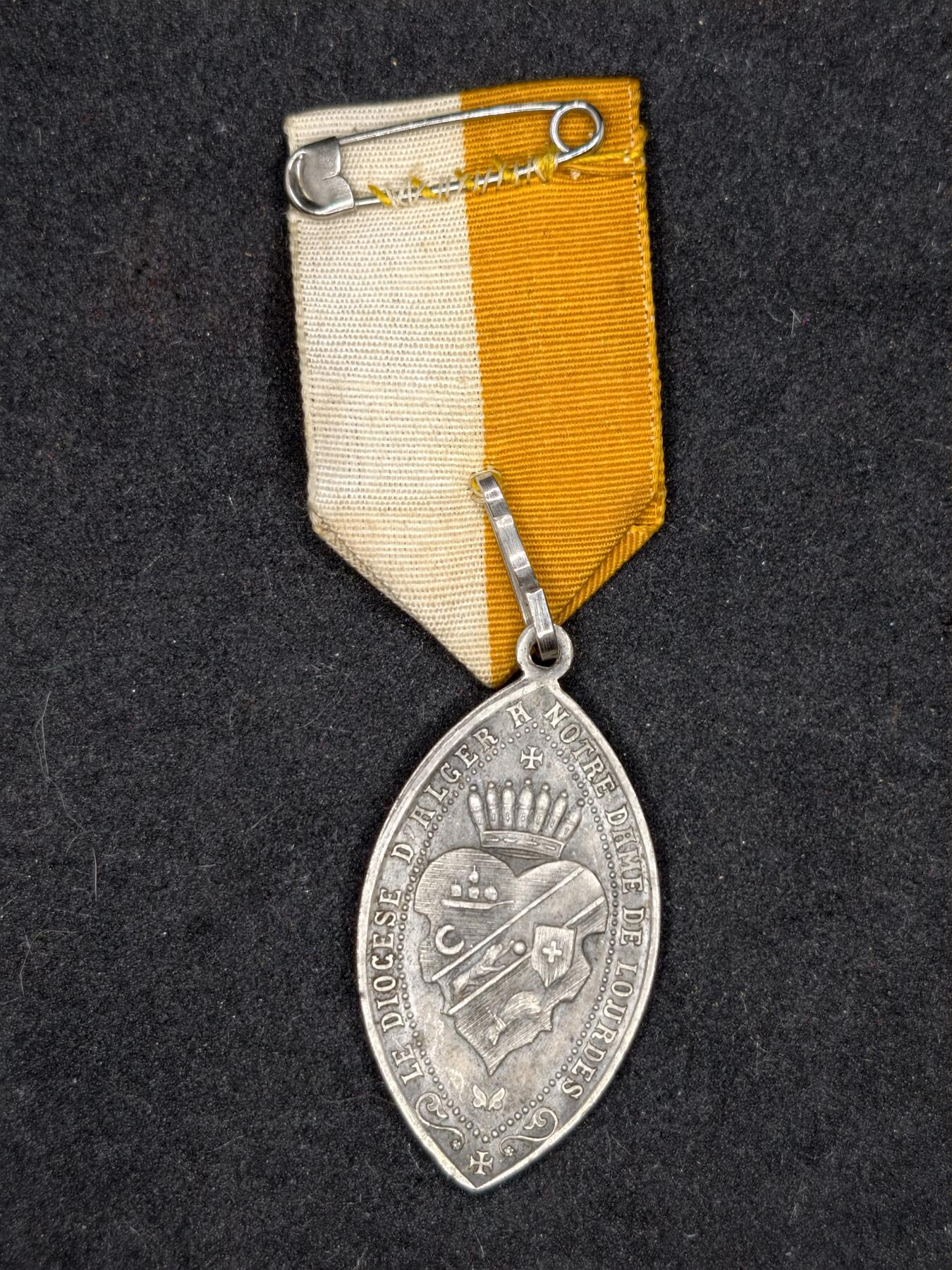 凯旋世界勋赏（持续上新中）（第22期新年大拍）（欢迎送拍）（对拍品有疑问请询问客服，不接受到手刀，出价默认拍品品相。请认真阅读拍卖规则！出价默认已认可！）（收到货请录制开箱视频，无视频概不处理问题。）