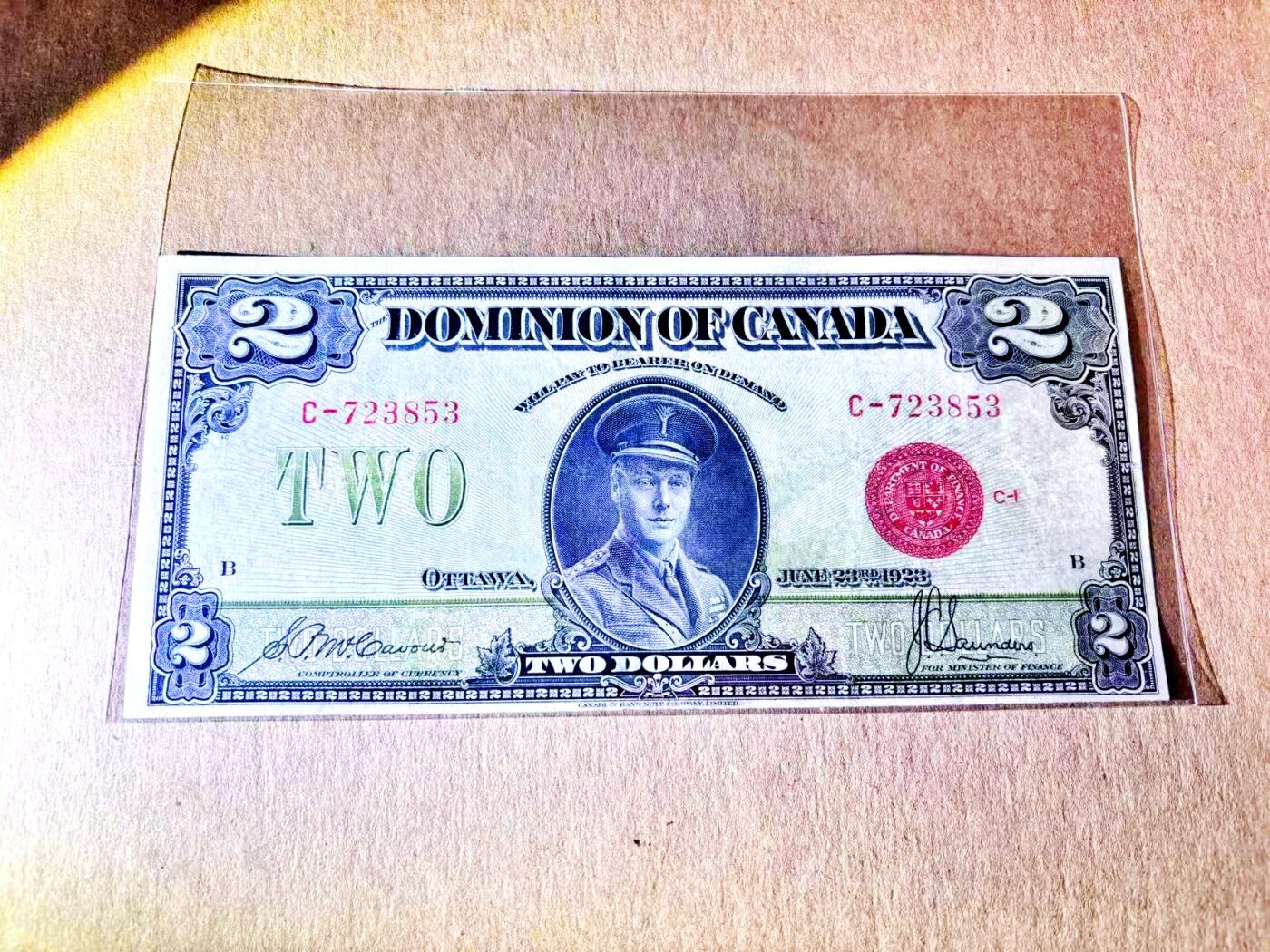 【Blue Auction】世界纸币精拍第787期——18级TOP拍卖/信誉/品质/专业/高效💫  【红印少见】加拿大自治领1923年2元 正面为威尔士亲王即后来的国王爱德华八世戎装像 其1936年登基 不爱江山爱美人 在位仅不到1年 XF品相