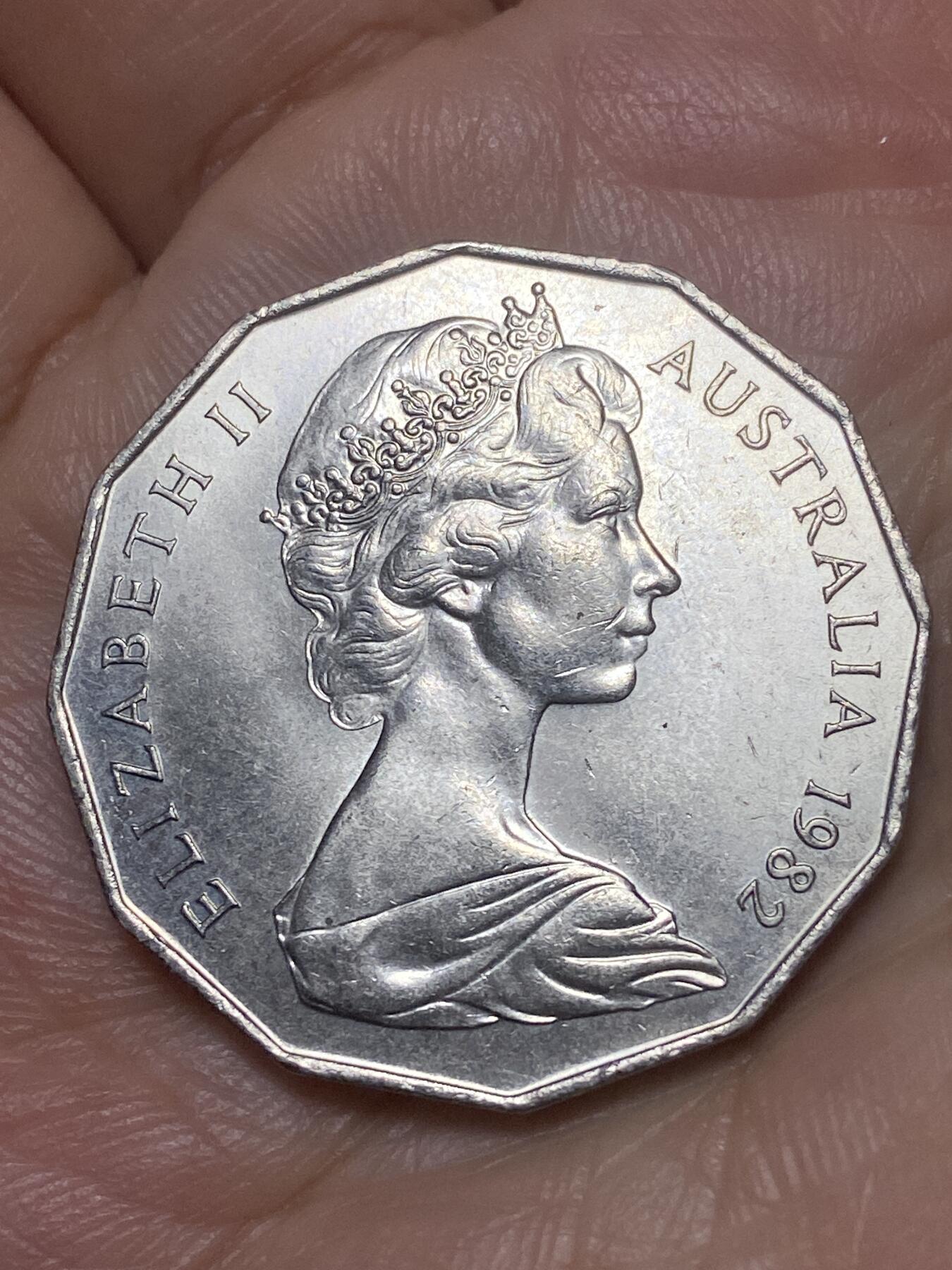 2026年第二十六场(总第一百九十五场）外国好品散币场(免佣金) 澳大利亚🇦🇺1982年50分(布里斯班举行第十二届英联邦运动会纪念币)