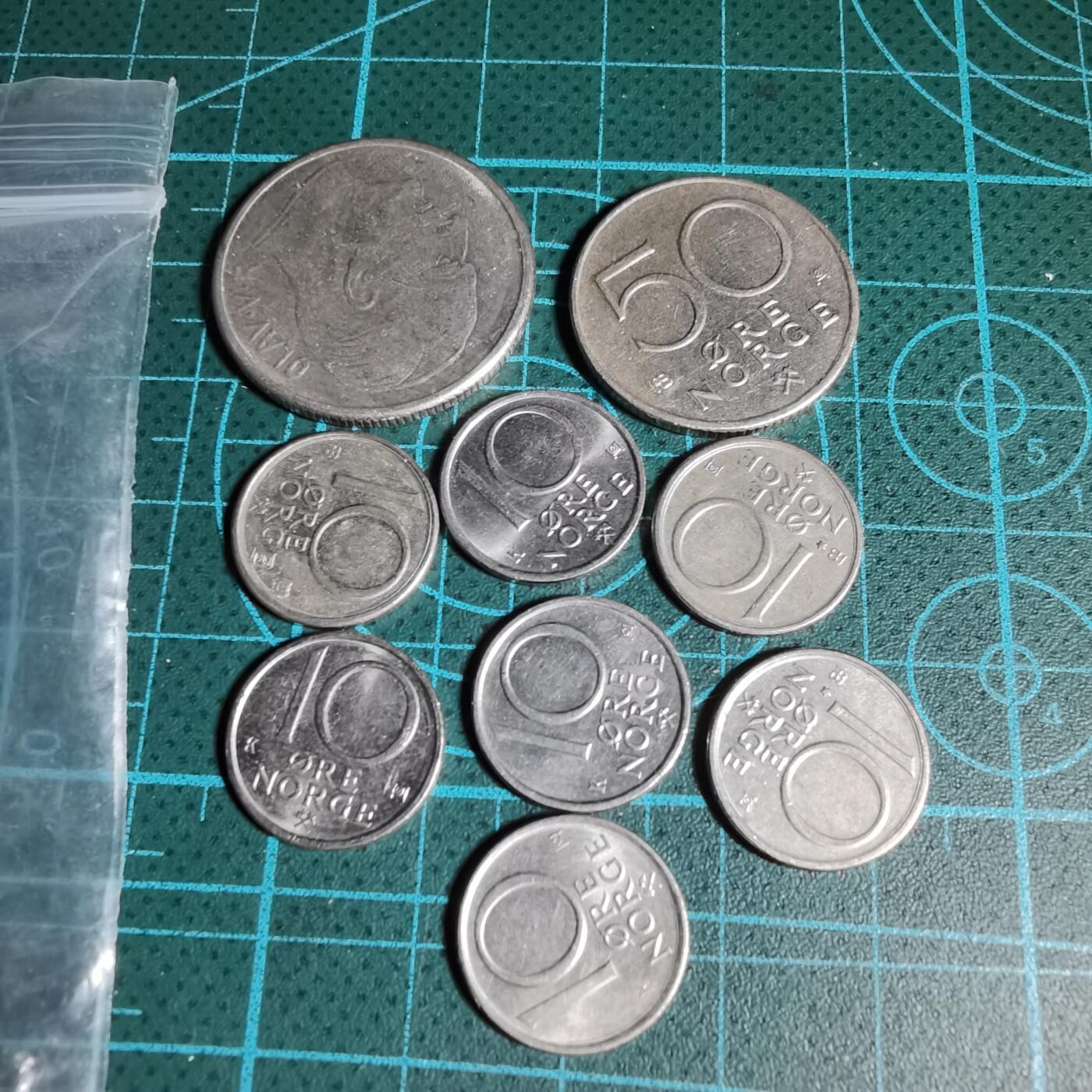 沼泽如烟--第995场 挪威散币九枚