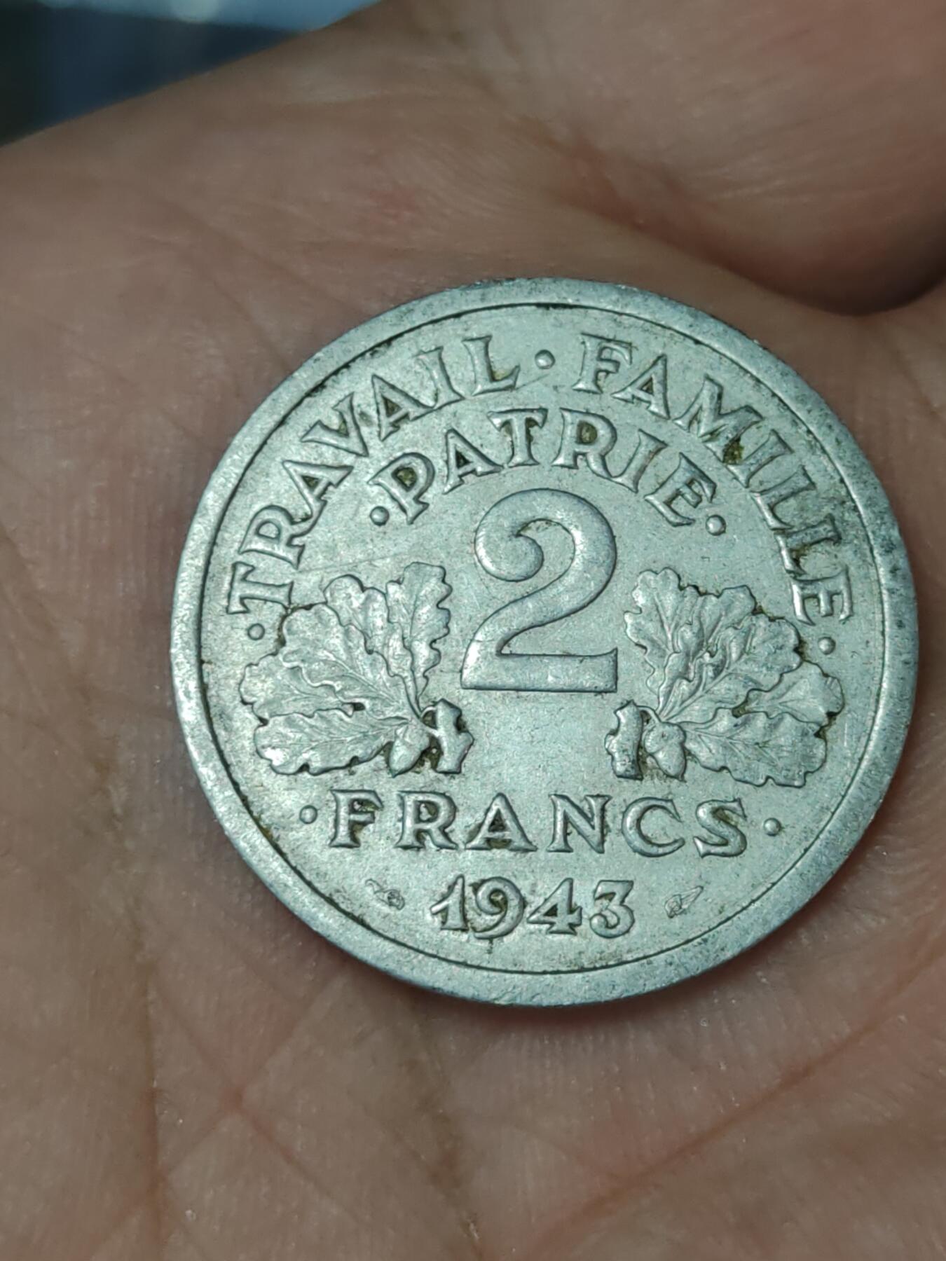 2026年第二十五场(总第一百九十四场）外国好品散币场(免佣金) 法国1943年2法郎(维希傀儡政府时期，首发年仅发行2年)