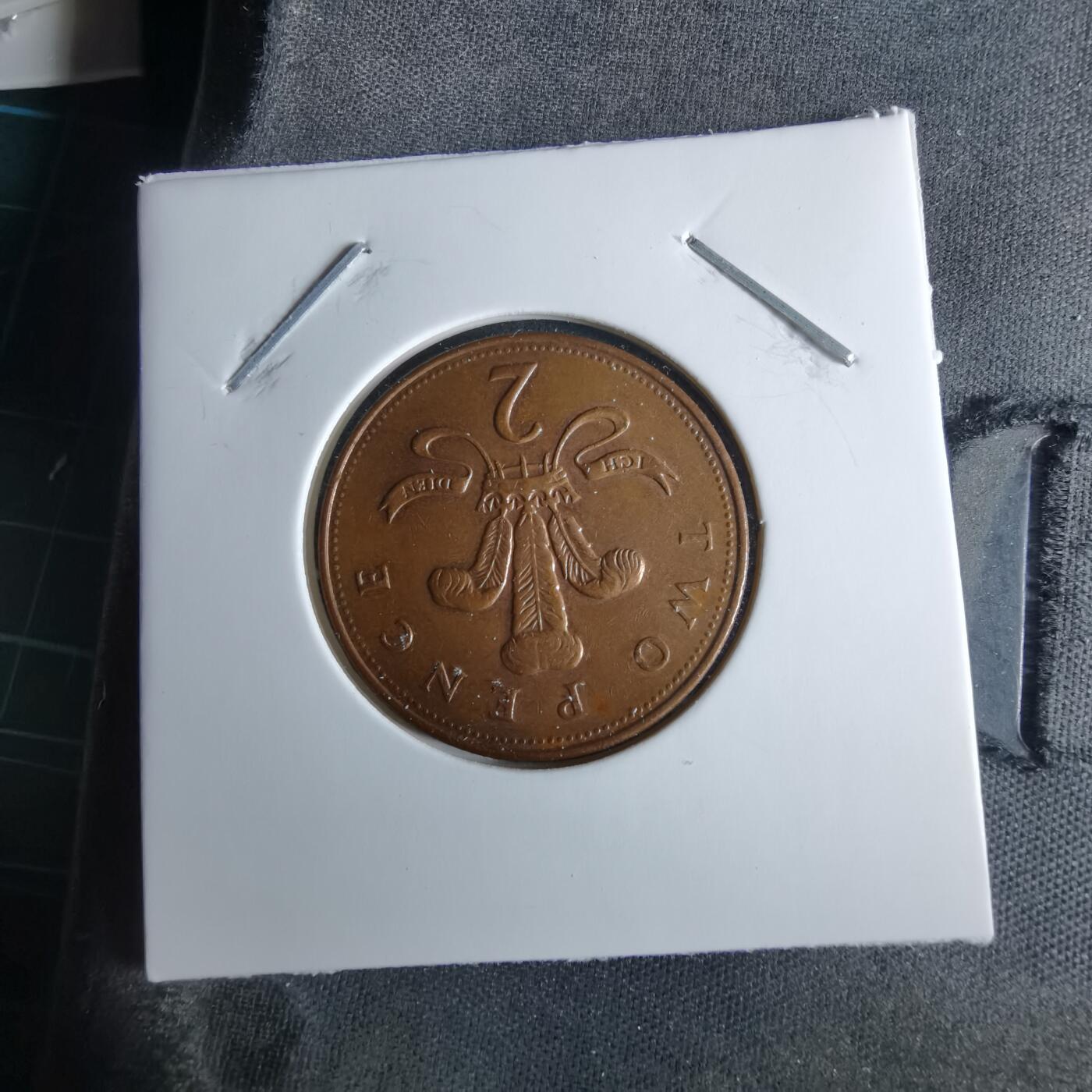 沼泽如烟--第995场 英国2003年2便士