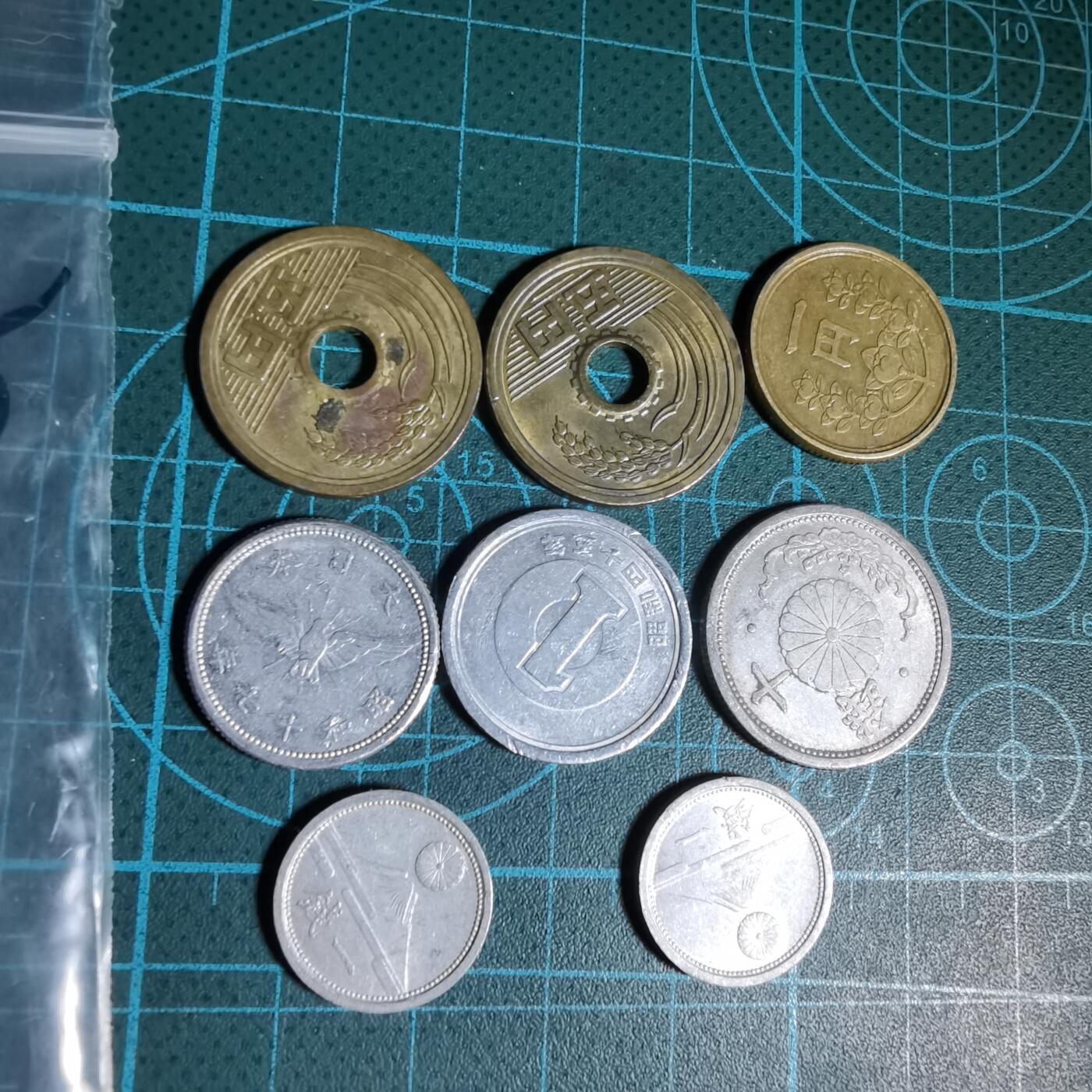 沼泽如烟--第995场 散币八枚