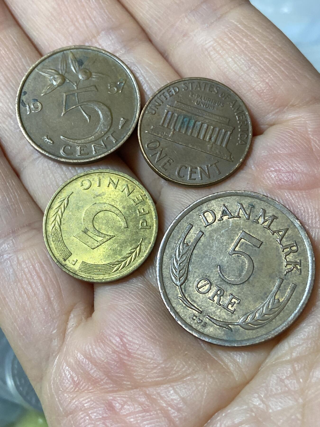 2026年第二十五场(总第一百九十四场）外国好品散币场(免佣金) 散币4枚：荷兰🇳🇱1957年5分，美国🇺🇸1959年1分，德国🇩🇪1980年5芬尼，丹麦🇩🇰1964年5欧尔