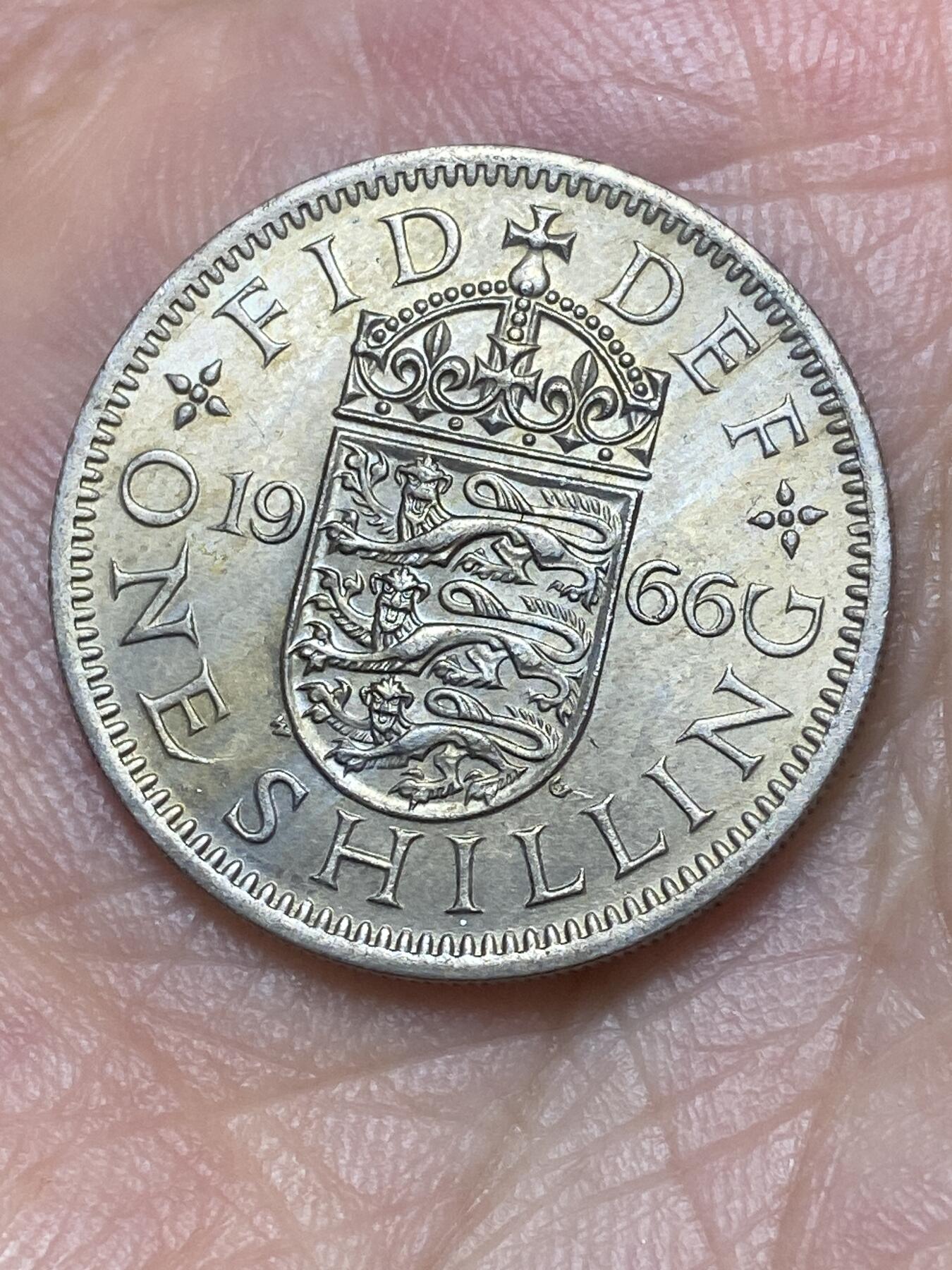 2026年第二十六场(总第一百九十五场）外国好品散币场(免佣金) 英国🇬🇧1966年1先令(伊丽莎白二世青年桂冠第二版，英格兰盾徽版)