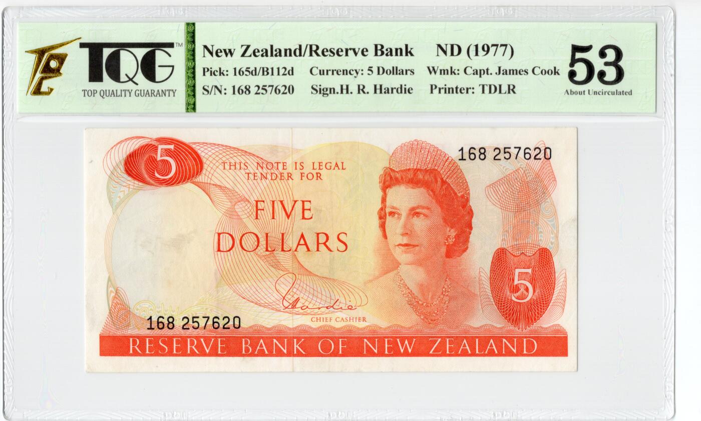 PThappally收藏第55次拍卖，英联邦地区硬币纸币 1977 新西兰 5元   签名为H. Ray Hardie, Pick: 165d, TQG 53 About UNC