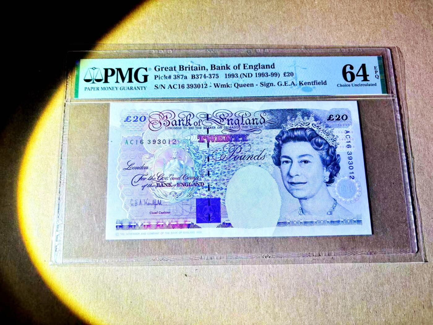 【Blue Auction】世界纸币精拍第787期——18级TOP拍卖/信誉/品质/专业/高效💫  【无47】英国 E序列再版 1993年20镑 PMG64EPQ 