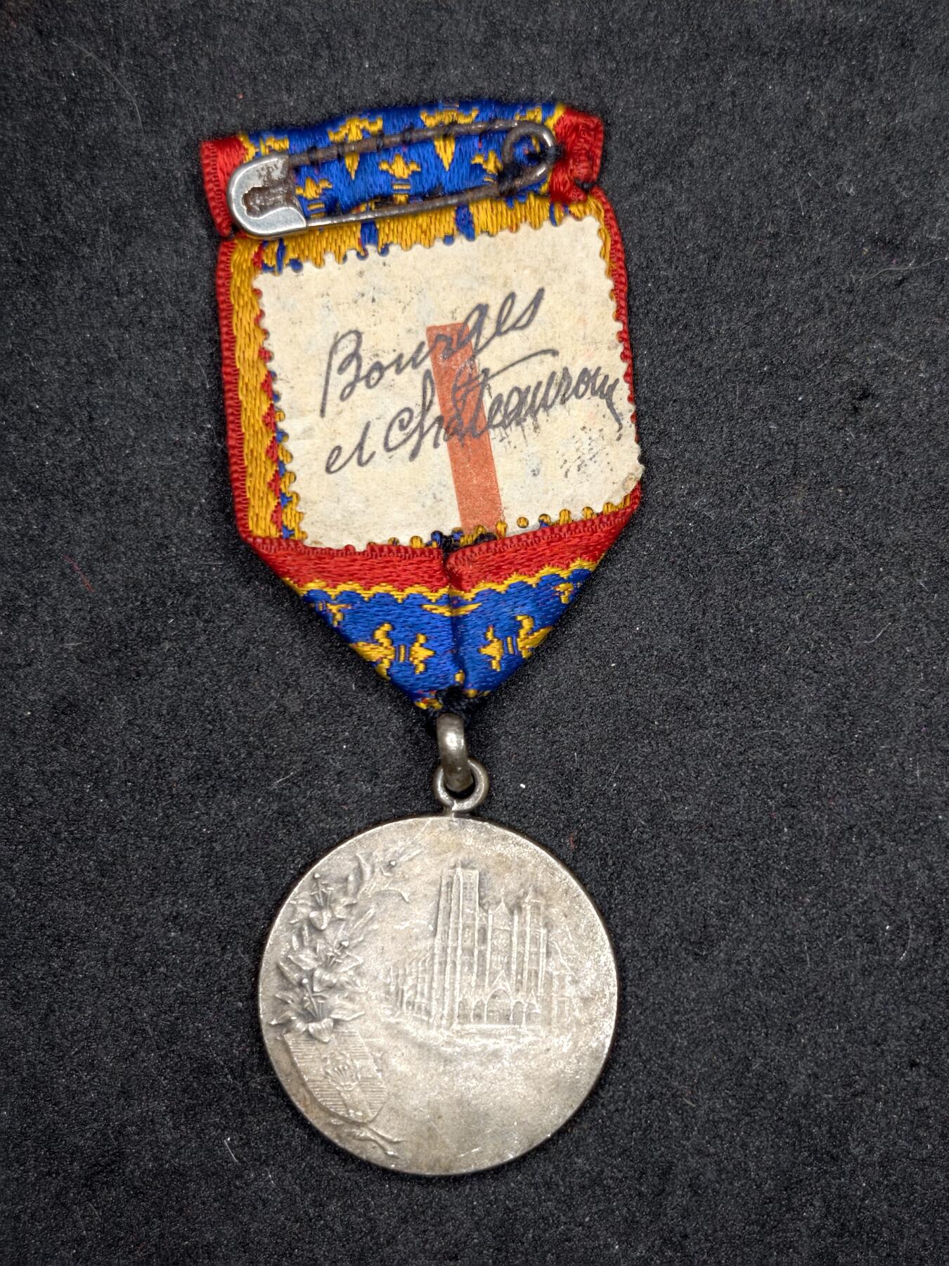 凯旋世界勋赏（持续上新中）（第22期新年大拍）（欢迎送拍）（对拍品有疑问请询问客服，不接受到手刀，出价默认拍品品相。请认真阅读拍卖规则！出价默认已认可！）（收到货请录制开箱视频，无视频概不处理问题。）