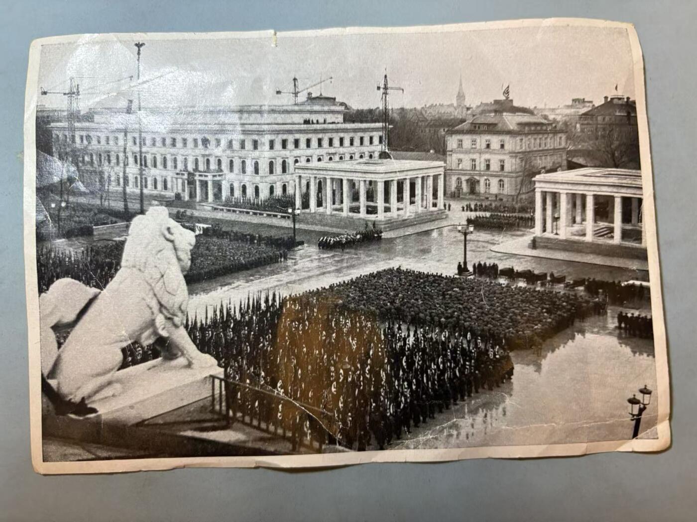 号角文化祝福各位藏友春节大吉马年入好藏 盛世勋华——号角文化勋章邮票专场拍卖第306期    德国（1939）1935年慕尼黑集会照片