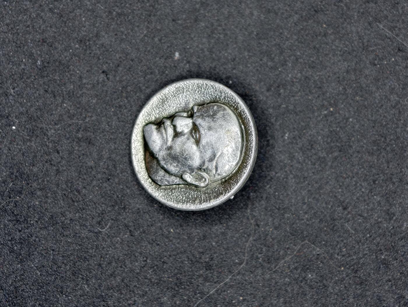 凯旋世界勋赏（持续上新中）（第22期新年大拍）（欢迎送拍）（对拍品有疑问请询问客服，不接受到手刀，出价默认拍品品相。请认真阅读拍卖规则！出价默认已认可！）（收到货请录制开箱视频，无视频概不处理问题。）