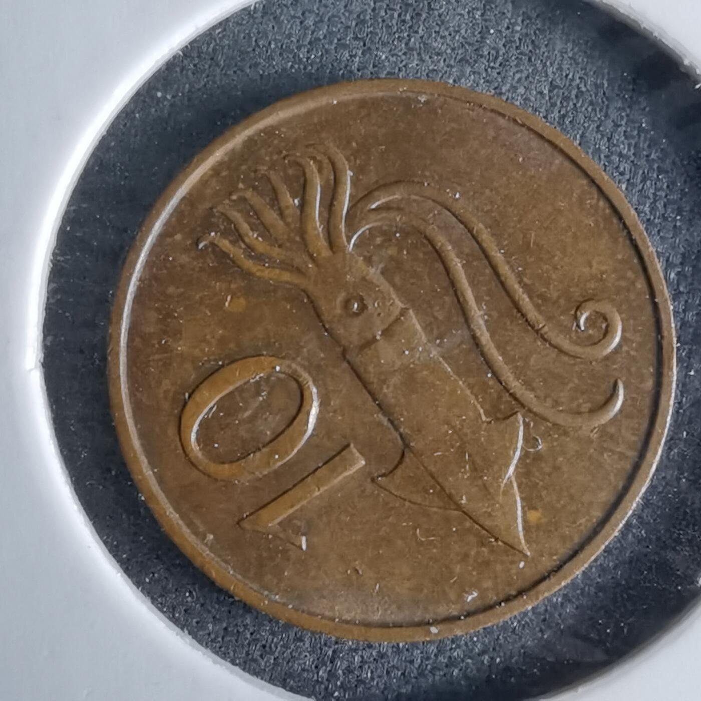 沼泽如烟--第995场 冰岛1981年10奥拉