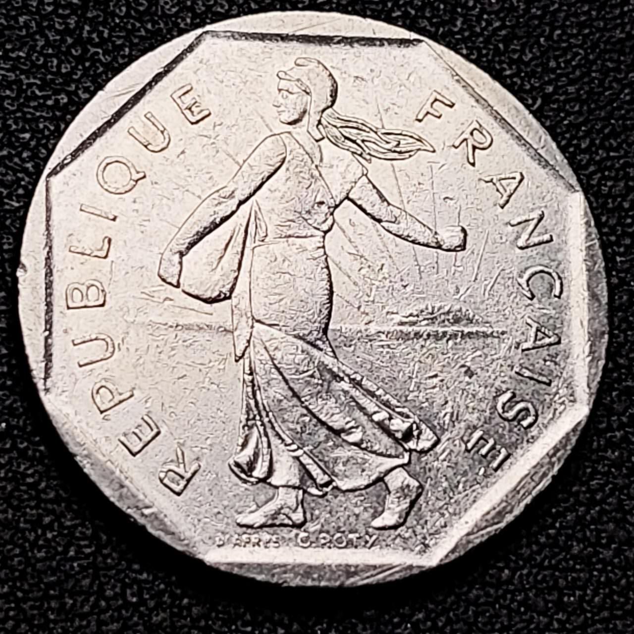 泉币菌-第192场- 除夕专场-新年快乐 本场拍品多 请提前出价（年后发货） 法国早期（1981年）2法郎镍币 26mm 播种女神 入欧前 末版 绝版币