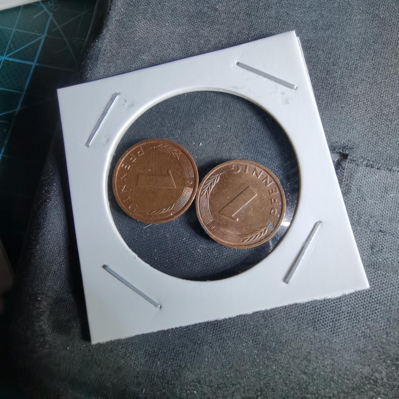 沼泽如烟--第995场 德国芬尼两枚