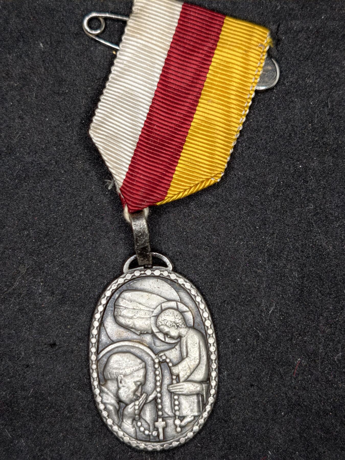 凯旋世界勋赏（持续上新中）（第22期新年大拍）（欢迎送拍）（对拍品有疑问请询问客服，不接受到手刀，出价默认拍品品相。请认真阅读拍卖规则！出价默认已认可！）（收到货请录制开箱视频，无视频概不处理问题。）