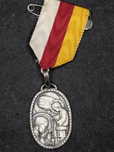 凯旋世界勋赏（持续上新中）（第22期新年大拍）（欢迎送拍）（对拍品有疑问请询问客服，不接受到手刀，出价默认拍品品相。请认真阅读拍卖规则！出价默认已认可！）（收到货请录制开箱视频，无视频概不处理问题。） - 法国宗教类勋章