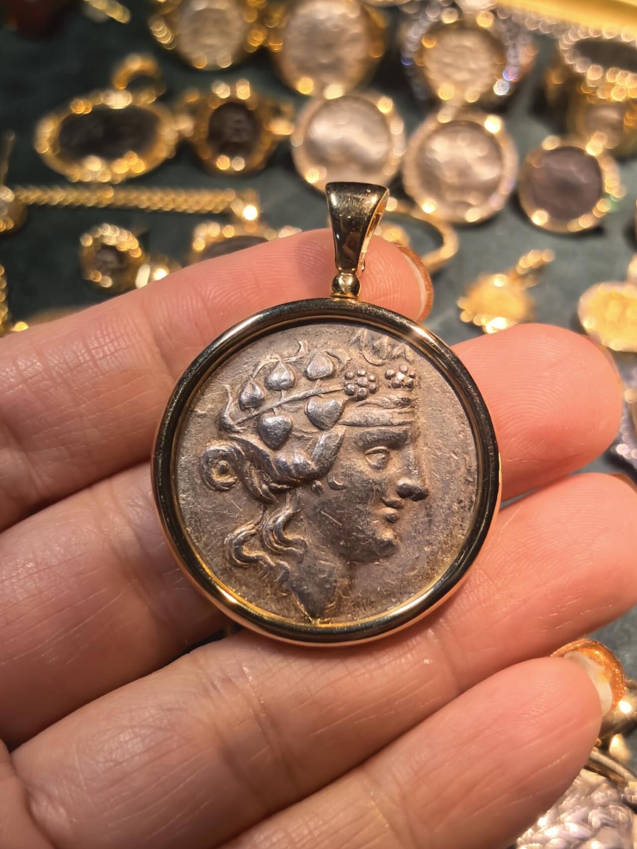 古希腊酒神狄俄尼索斯古币吊坠